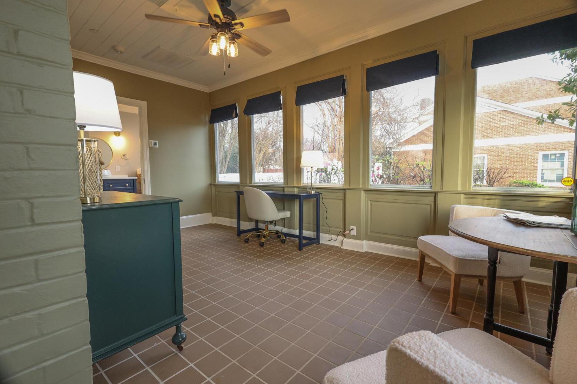 Wood Manor Guest House Tuscaloosa Exterior photo